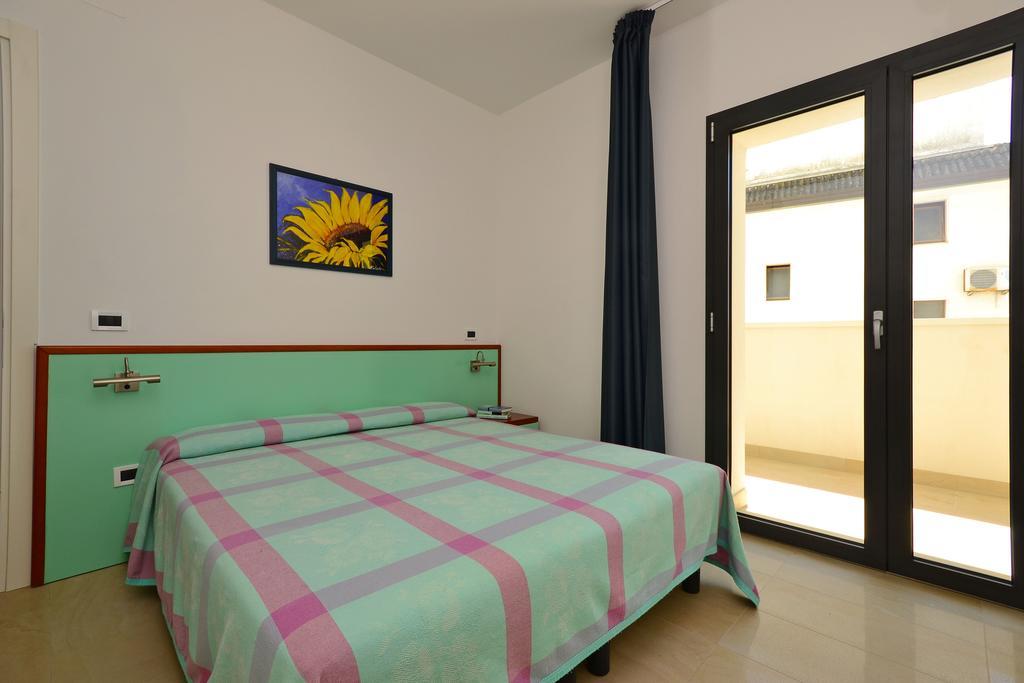 Residenza Verde リニャーノ・サッビアドーロ 部屋 写真